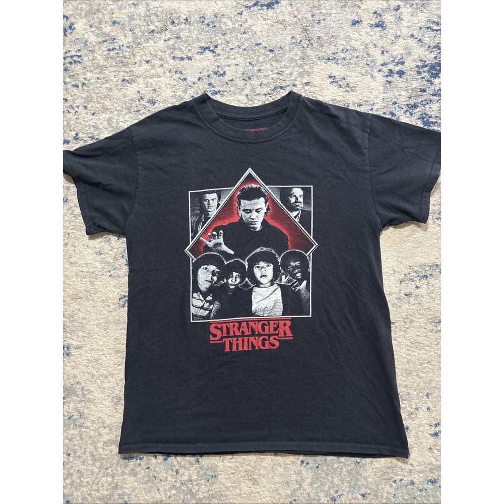 Stranger Things Black T-Shirt Netflix Men's Medium EUC